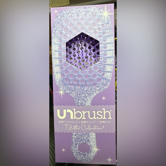 UNBRUSH
DETANGLING HAIR BRUSH - AMETHYST - Picture 2 of 5